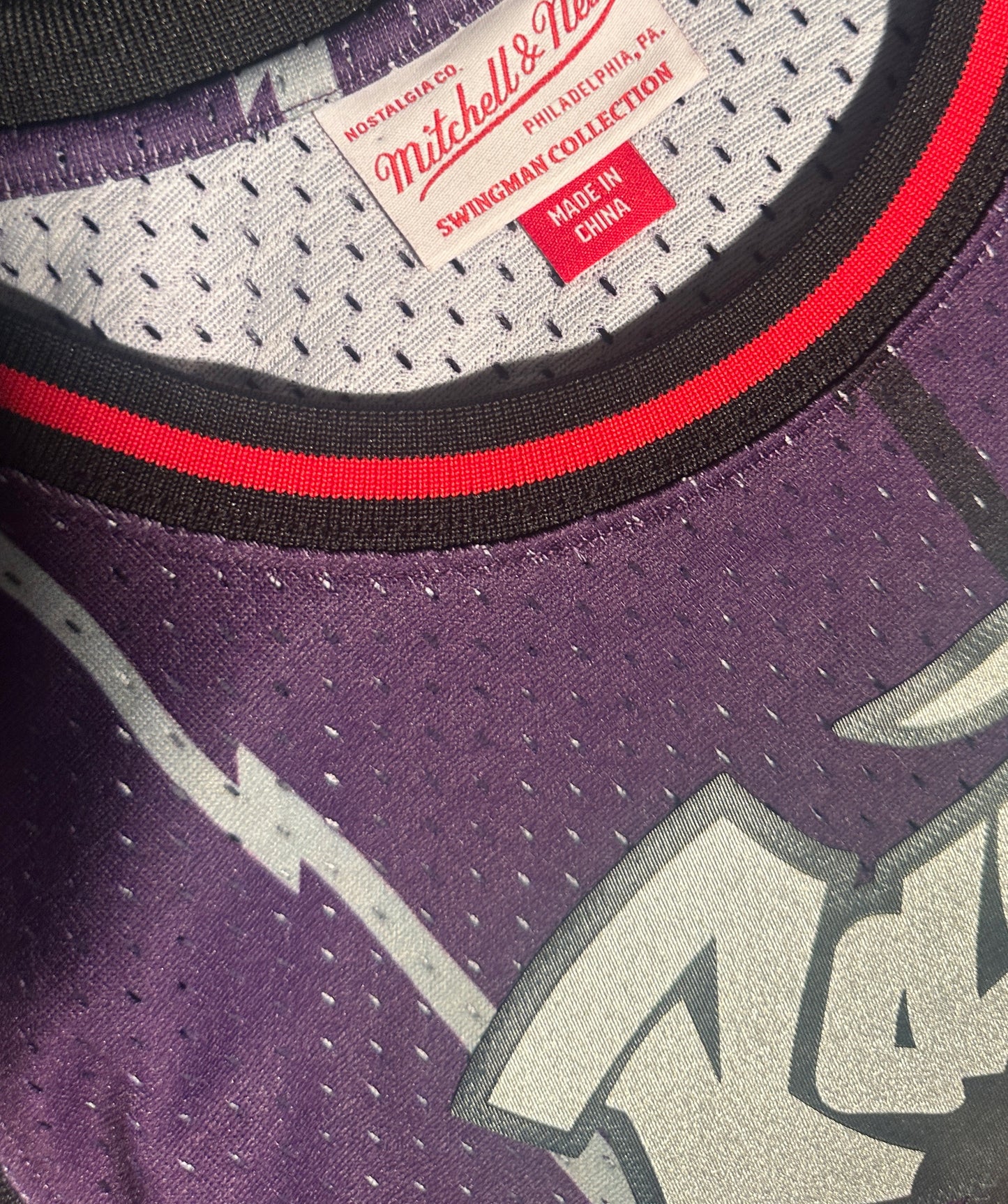 Toronto Raptors Vince Carter Mitchell & Ness Jersey