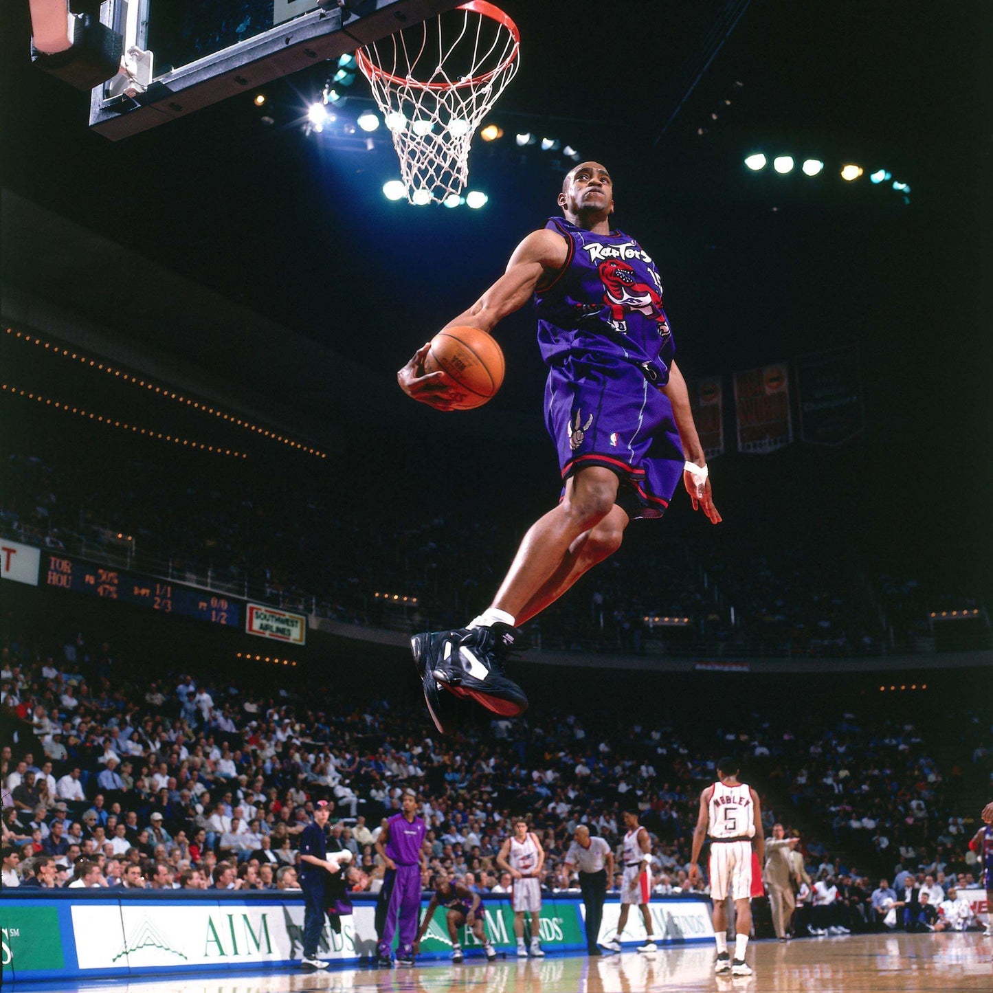 Toronto Raptors Vince Carter Mitchell & Ness Jersey