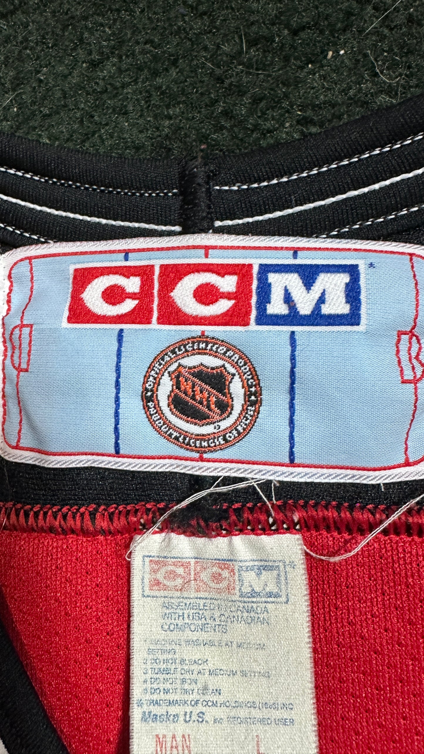 New Jersey Devils Vintage CCM NHL Hockey Jersey 1990s Mens Large