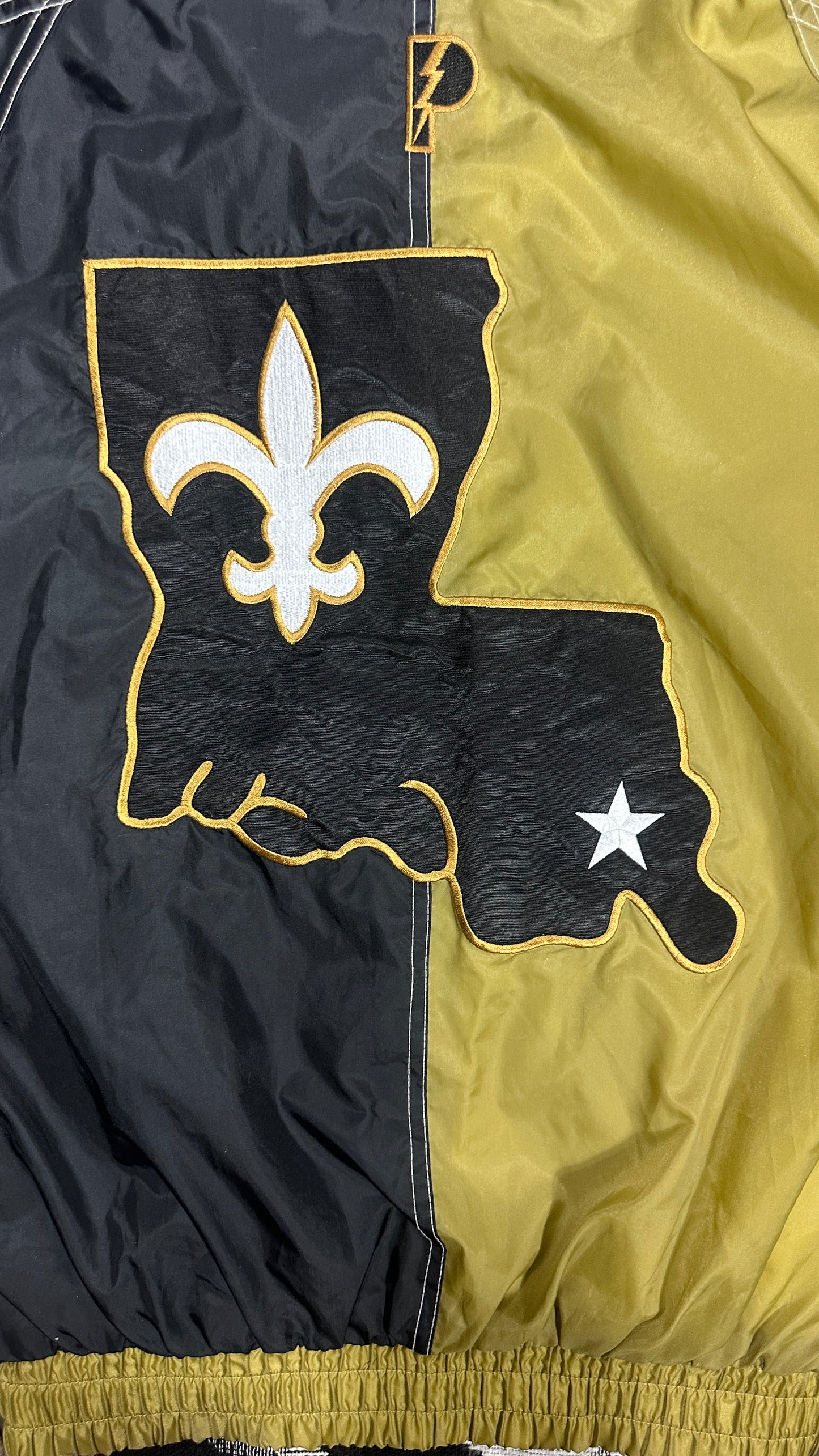 New Orleans Saints Pro Player Vintage Windbreaker Jacket