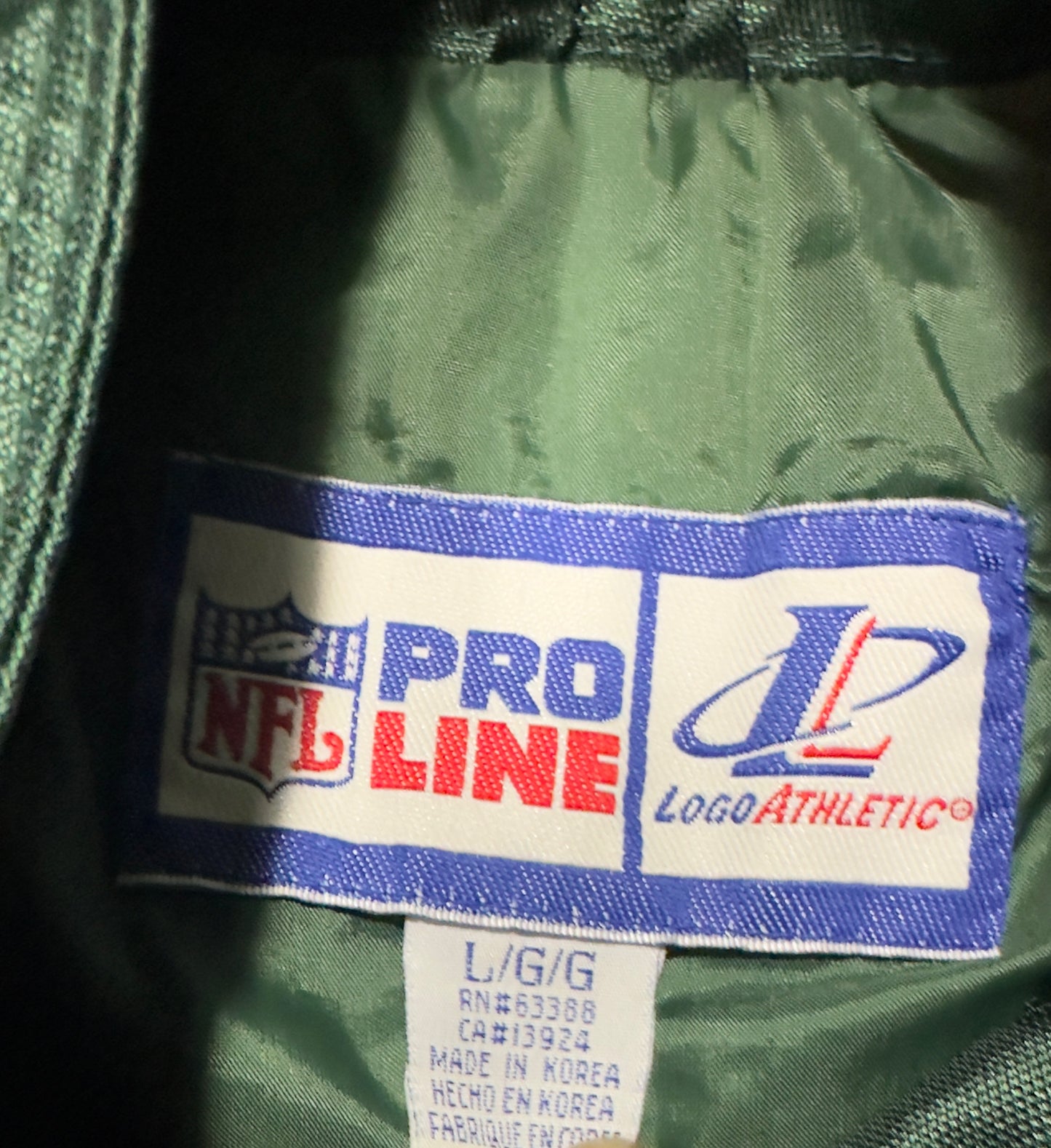 Green Bay Packers Vintage Logo Athletic Pro Line Windbreaker